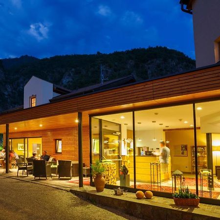 Hotel Neuhausmuehle Vilpiano Exteriör bild