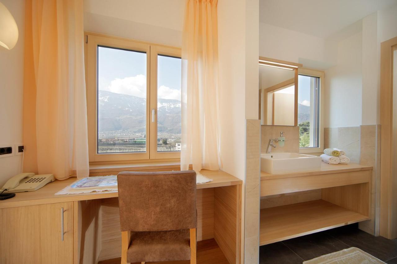 Hotel Neuhausmuehle Vilpiano Exteriör bild
