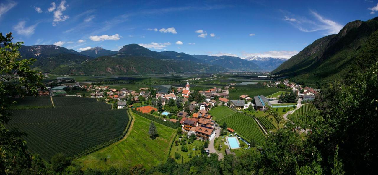 Hotel Neuhausmuehle Vilpiano Exteriör bild