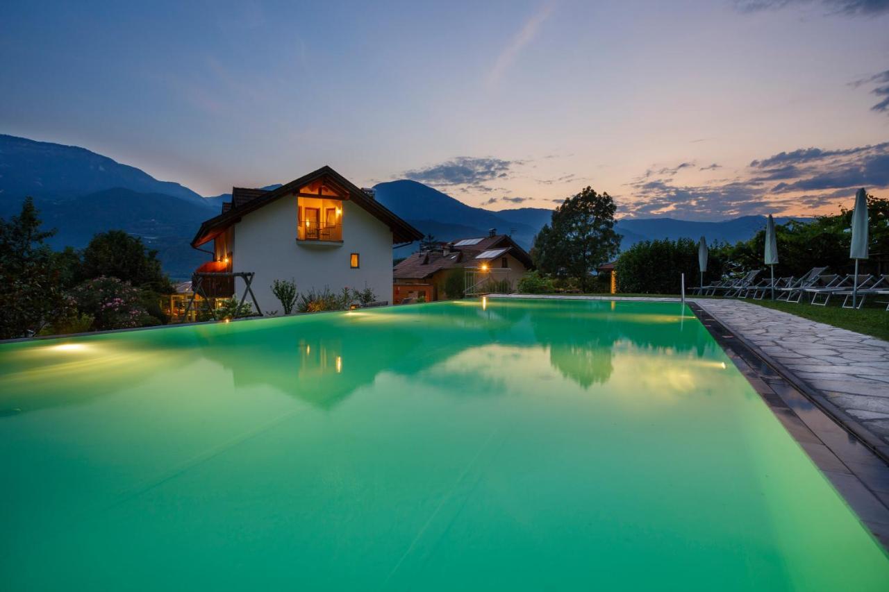 Hotel Neuhausmuehle Vilpiano Exteriör bild