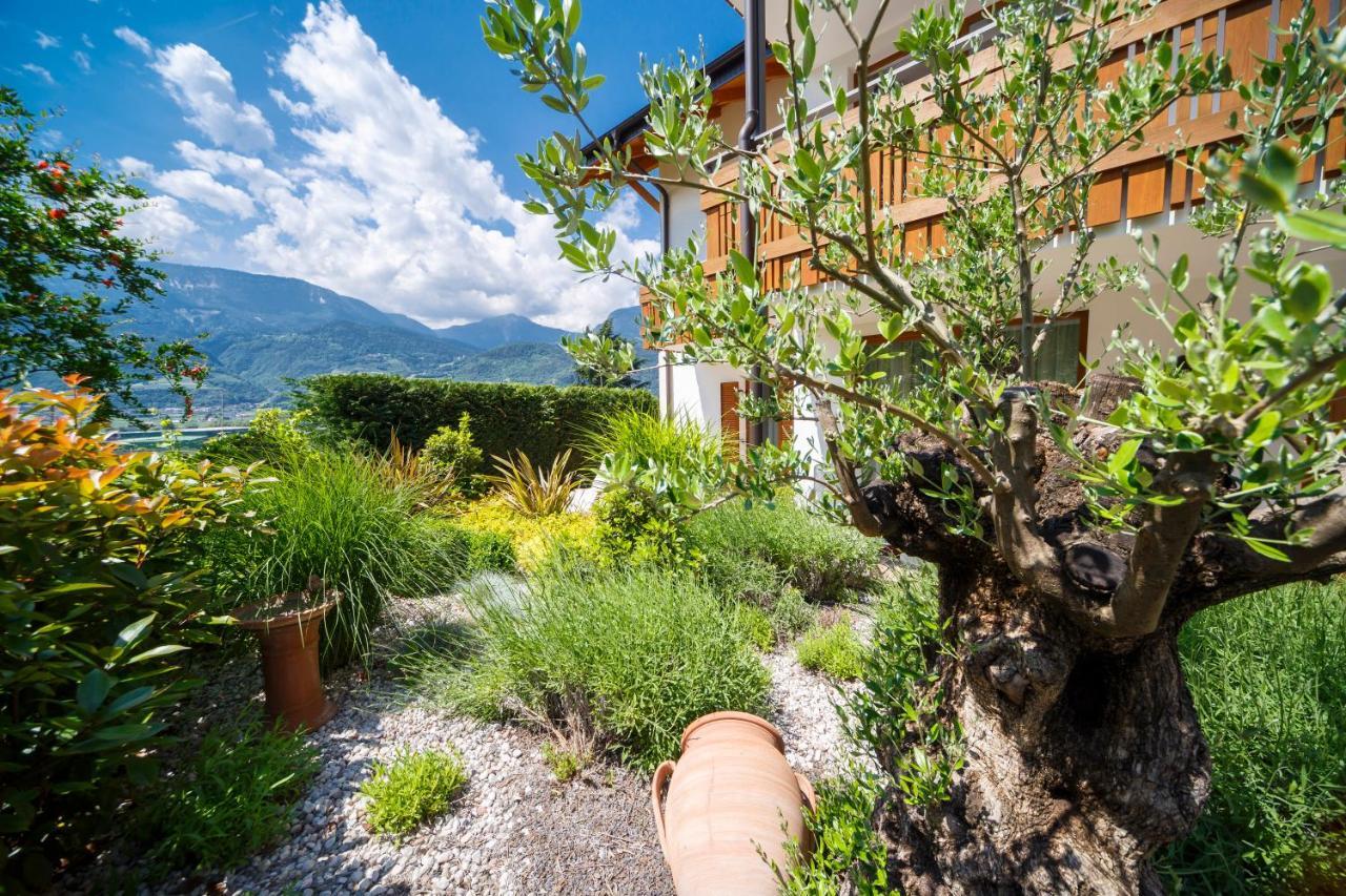 Hotel Neuhausmuehle Vilpiano Exteriör bild